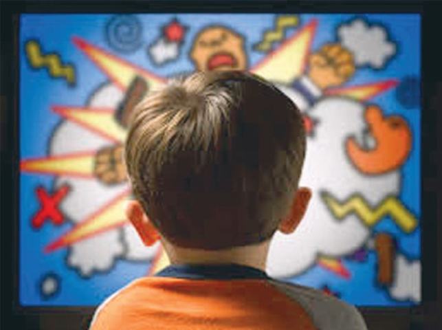 ٹی وی پر پُرتشدد مناظر کے بچوں پر منفی اثرات مرتب ہوتے ہیں؟