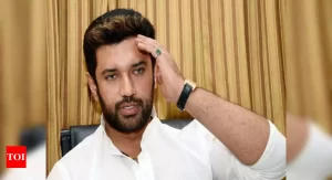 چراغ پاسوان احتجاج کرنے والے بی پی ایس سی طلباء کی حمایت کرتے ہیں۔ پولیس کے لاٹھی چارج کی شدید مذمت