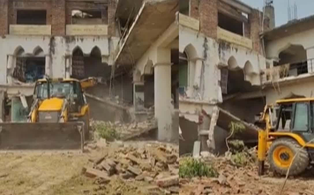 اترپردیش میں مدرسہ کی کچھ عمارتیں توڑ دی گئیں، ہائی کورٹ کے حکم امتناعی کے بعد روک دی گئی بلڈوزر کارروائی