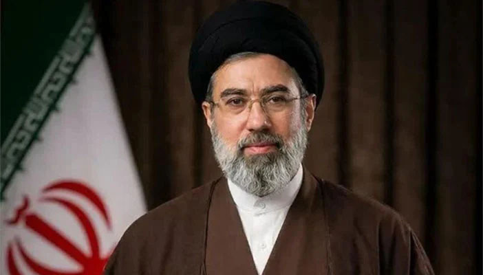دشمن ایرانی قوم کو گھٹنے ٹیکنے پر مجبور کرنے کیلئے انتشار پھیلانا چاہتا ہے، سپریم لیڈر
