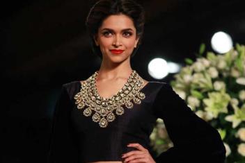 deepika_6