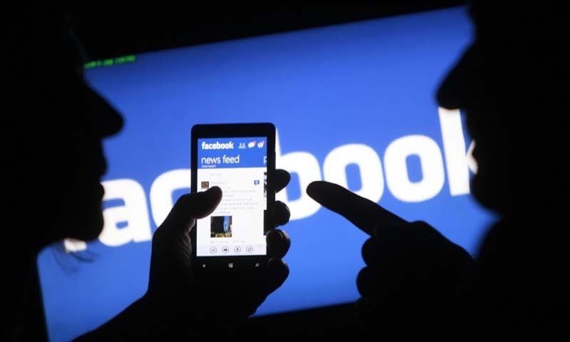 فیس بک نے دو ارب صارفین کا سنگ میل طے کرلیا،مارک زکر برگ کا اعلان