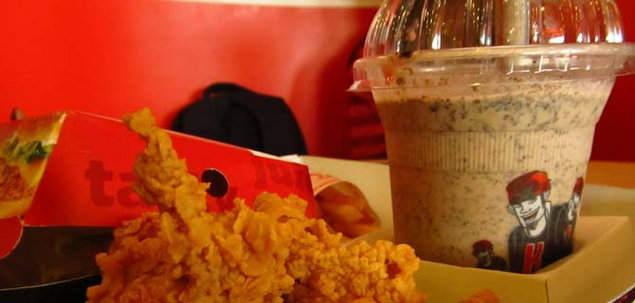 سرکاری رپورٹ میں دعوی-غیر محفوظ ہے KFC چکن، نمونے میں ملے مضر بیکٹیریا