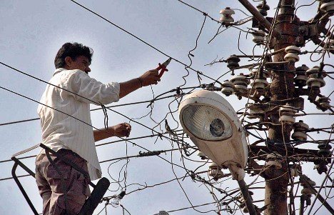 ایودھیا جیسا عظیم ہندو مندرابوظہبی میں بنایا جا رہا ہے، نریندر مودی خود  افتتاح کریں گے