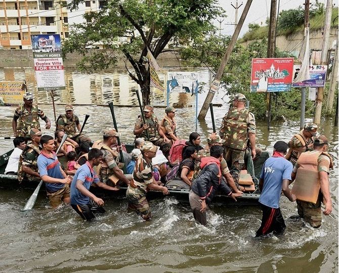 چینئی ایر پورٹ کو مکمل طور پر شروع کرنے میں مزید دو دن لگیں گے :مرکزی مملکتی وزیر شہری ہوا بازی مہیش شرما