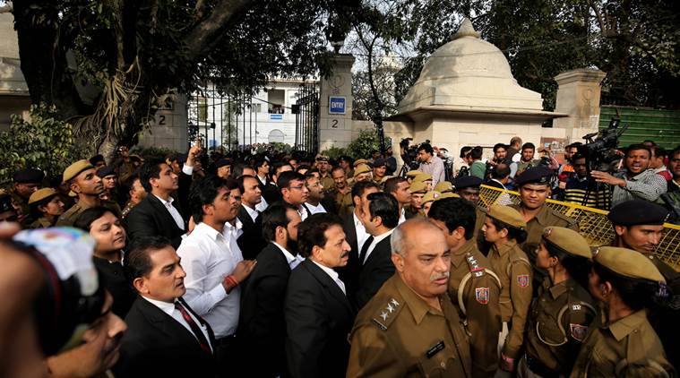 سپریم کورٹ نے پٹیالہ ہاؤس عدالت میں طلبا اور صحافیوں کے داخلے کو محدود کیا