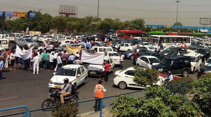 delhi_taxi-driver-strike-full