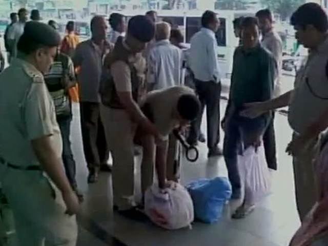 sanakhsant_Bomb-threat-to-Chennai-central-railway-station_SECVPF