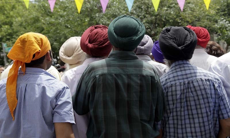 sikh turban snatched