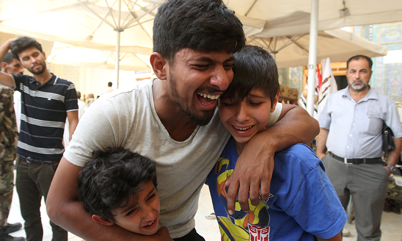 عراق خود کش دھماکا: 213 ہلاکتیں، تین روزہ سوگ