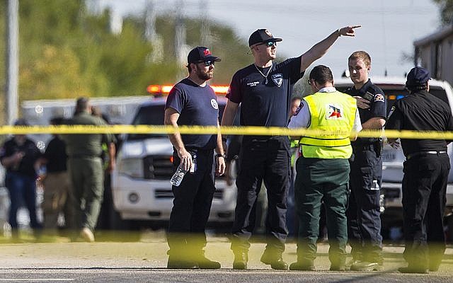 امریکہ میں چرچ میں فائرنگ، 25 افراد کی ہلاکت کا اندیشہ
