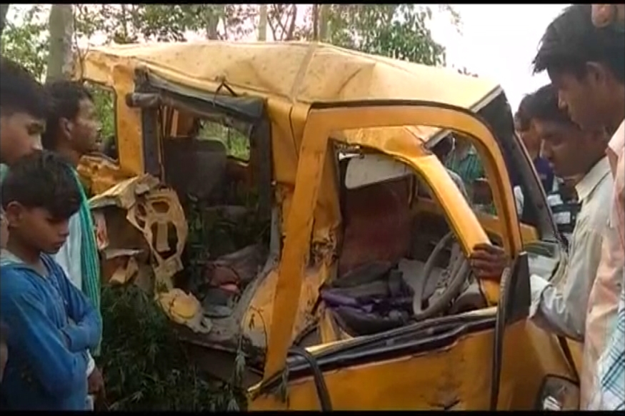 کشی نگر: اسکول کی گاڑی ٹرین سے ٹکرائی۔ 13 طلباء ہلاک کئی زخمی