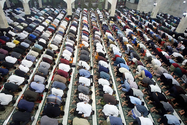ممبئی میں ماہ رمضان کی رونقیں دوبالا، مساجد میں نمازیوں کی تعداد میں زبردست اضافہ