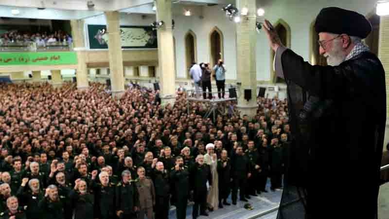 ٹرمپ تمہیں معلوم نہیں رہبر انقلاب اسلامی نے جوہری ہتھیاروں کو حرام قرار دیا : جواد ظریف