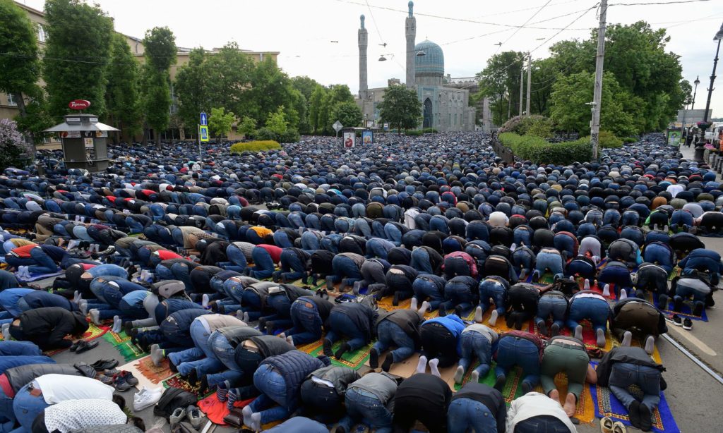 دنیا کے مختلف ممالک میں عیدالفطر کے مناظر