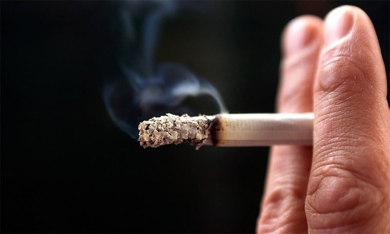 سیگریٹ پینے سے جلد پر مرتب ہونے والے اثرات جن سے بیشتر افراد واقف نہیں