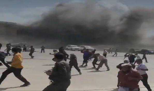 یمن میں ہوائی اڈے پر حملہ ، 25 افراد ہلاک ، 100 زخمی