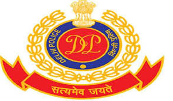دہلی میں مڈبھیڑ کے بعد دو اسلحہ اسمگلروں سمیت چار گرفتار