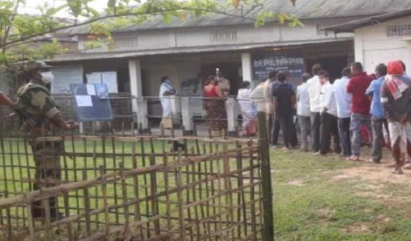 مغربی بنگال میں اسمبلی انتخابات کے پہلے مرحلہ کی ووٹنگ کا آغاز