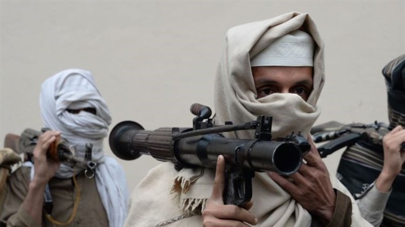 پڑوسی ممالک امریکہ کو فوجی اڈے دینے کی غلطی نہ کریں؛ طالبان کا انتباہ