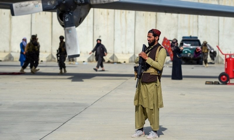 کئی ماہ سے تنخواہ نہ ملنے پر افغان سفیر نے عہدہ چھوڑ دیا