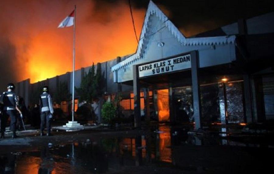 انڈونیشیا:جیل میں آگ لگنے سے 40 افراد ہلاک
