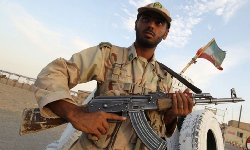 ایران: سیستان میں مقابلے کے دوران 5 ’ڈاکو‘، 3 فوجی اہلکار ہلاک