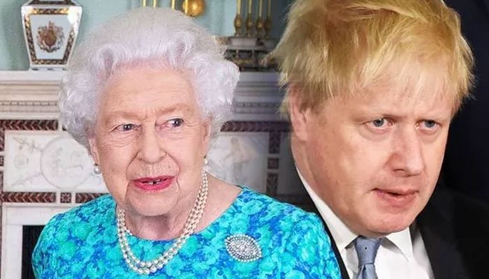 ملکہ برطانیہ، برطانوی وزیراعظم بورس جانسن کو نظر انداز کررہی ہیں؟