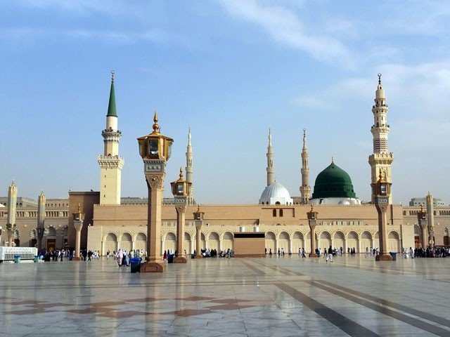 مسجد نبوی ﷺ میں 12سال سے کم عمر بچوں کا داخلہ بند