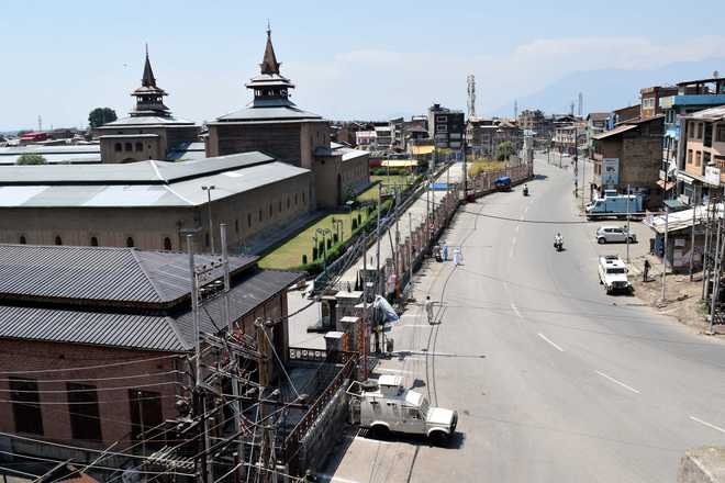 اسلام کے خلاف متنازع ریمارکس پر جامع مسجد کے باہر احتجاج