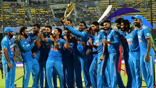 کولمبو میں سراج کا 'راج'، ہندوستان آٹھویں بار ایشیا کپ چیمپئن