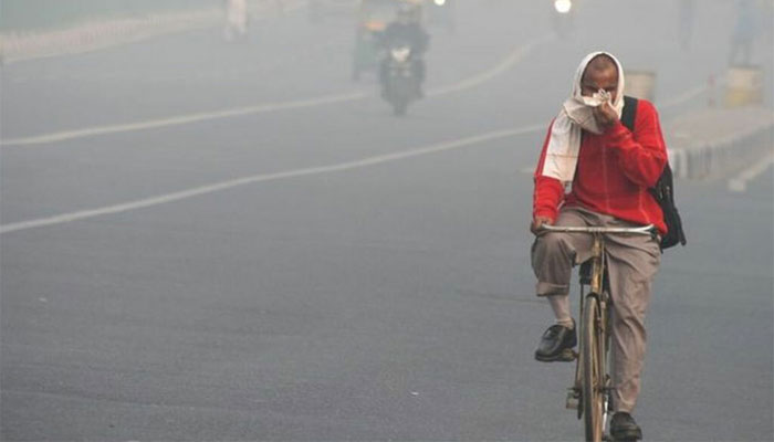 لاہور میں اسموگ، نزلہ، زکام، بخار، گلے کے انفیکشن میں اضافہ