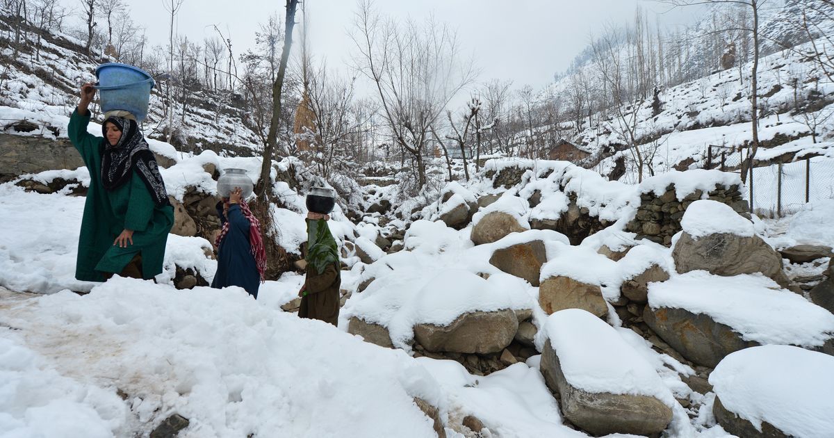 کشمیر میں خشک مگر سرد موسمی صورتحال کا سلسلہ جاری