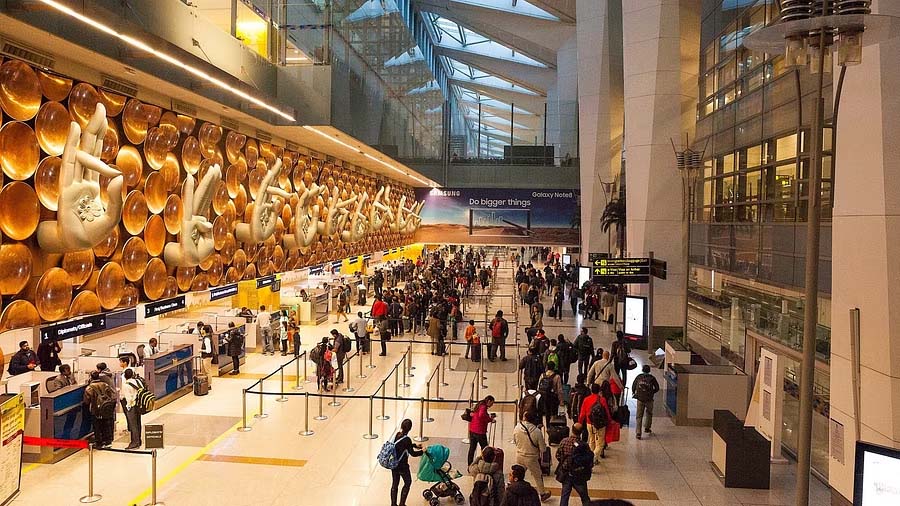 دہلی ہوائی اڈہ دہلی ایئرپورٹ کو بم سے اڑانے کی دھمکی
