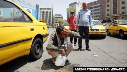 ایران میں ہیٹ ویو کے باعث آج سرکاری دفاتر اور بینکوں میں چھٹی کا اعلان