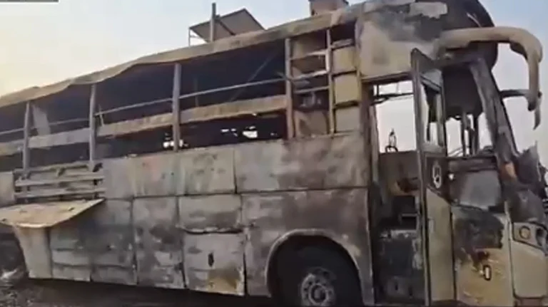 بہار سے دہلی جانے والی بس لکھنؤ کے قریب حادثے کا شکار، 2 بچوں سمیت 5 افراد جاں بحق