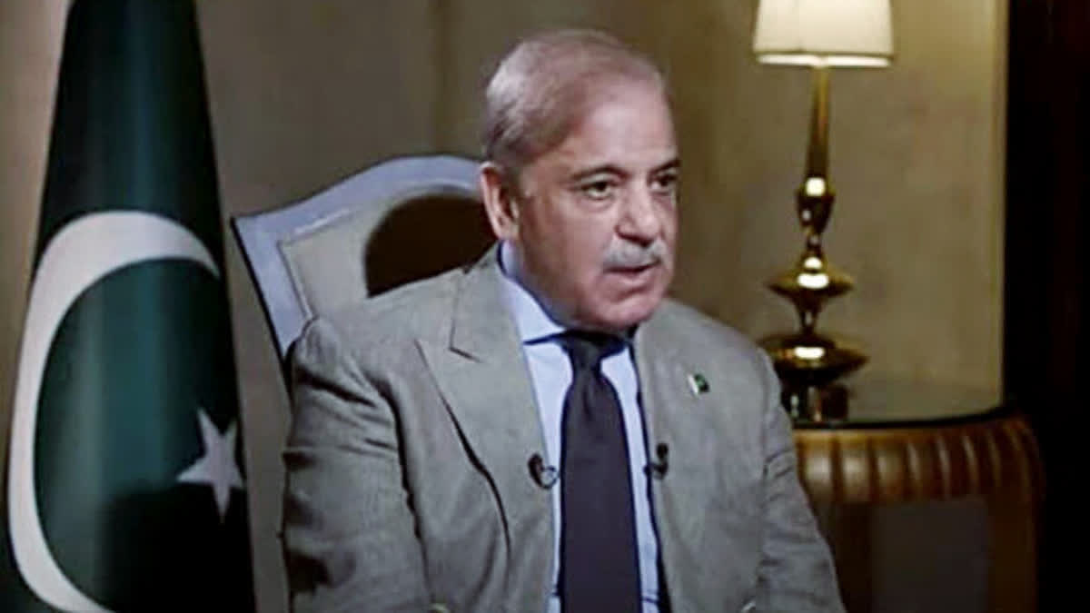 بھارتی مزائیلوں نے نور خان ایئربیس کو نشانہ بنایا، پاکستان کے وزیراعظم نے بالآخر اعتراف کرلیا