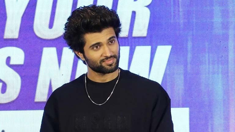 ٹینس کھلاڑی رادھیکا کے موت کی وجہ سامنے آگئی، باپ نے ہی تین گولیاں کمر میں مار دیں، باپ-بیٹی میں ایسا کیا ہوا