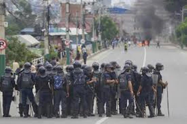 وارانسی میں ووٹوں کی چوری معاملہ پر ’ہائیڈروجن بم‘ جلد آ رہا ہے: کانگریس لیڈر الکا لامبا