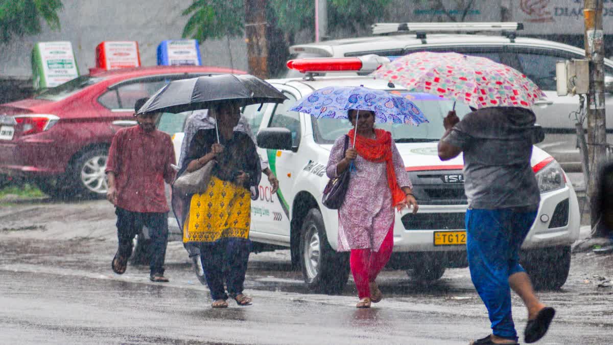 سماجوادی پارٹی کی ایم پی اقرا حسن کے نام سے سوشل میڈیا پر متنازعہ پوسٹ، وزیراعلیٰ یوگی کے خلاف شیئر کیا گیا ویڈیو