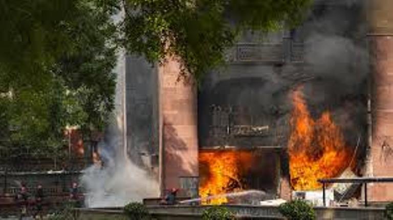 امریکا کی ایران کے میزائل اور ڈرون پروگرام سے متعلق 32 افراد اور اداروں پر پابندیاں