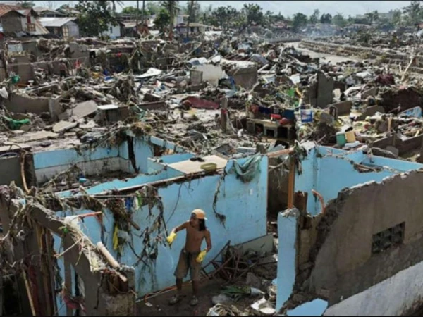 مائیکل جیکسن کے بھتیجے جعفر جیکسن نے ’کنگ آف پاپ‘ کی جگہ لے لی